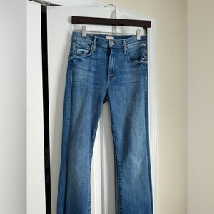 MOTHER Weekender Fray Jeans